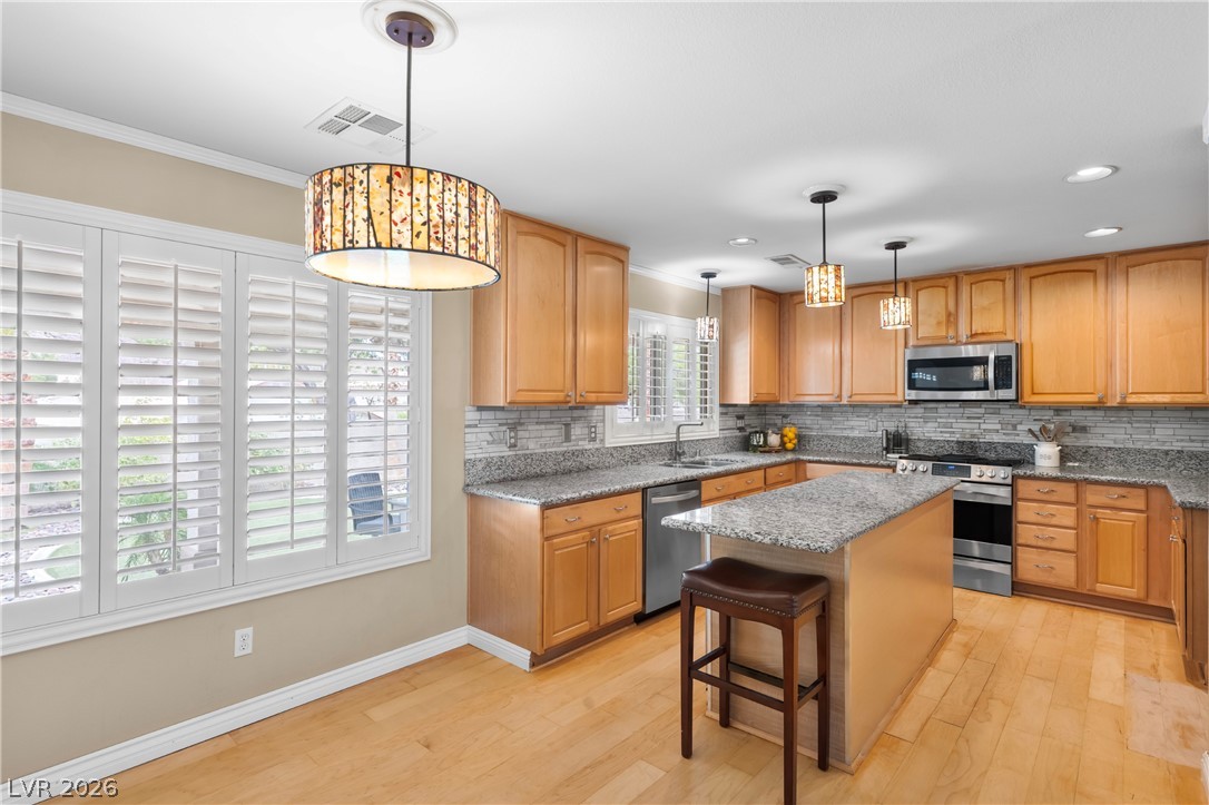 708 Vortex Avenue Henderson NV 89002