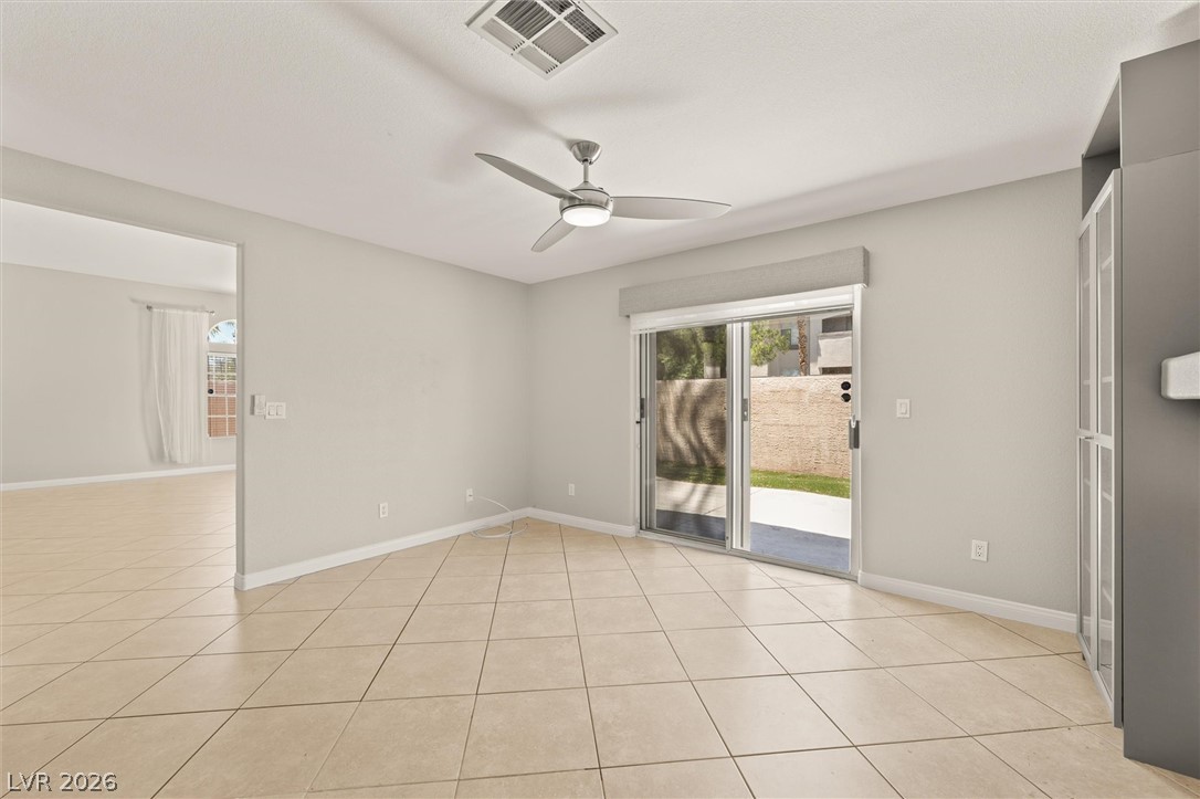 121 Golf Range Street Las Vegas NV 89145