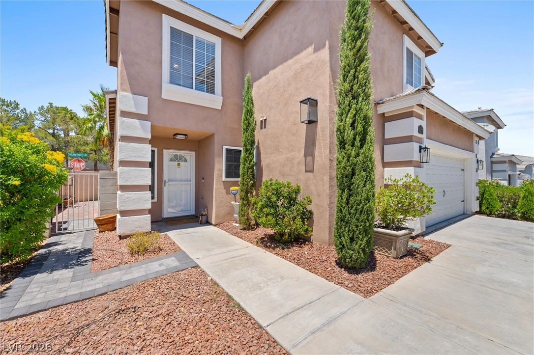 121 Golf Range Street Las Vegas NV 89145