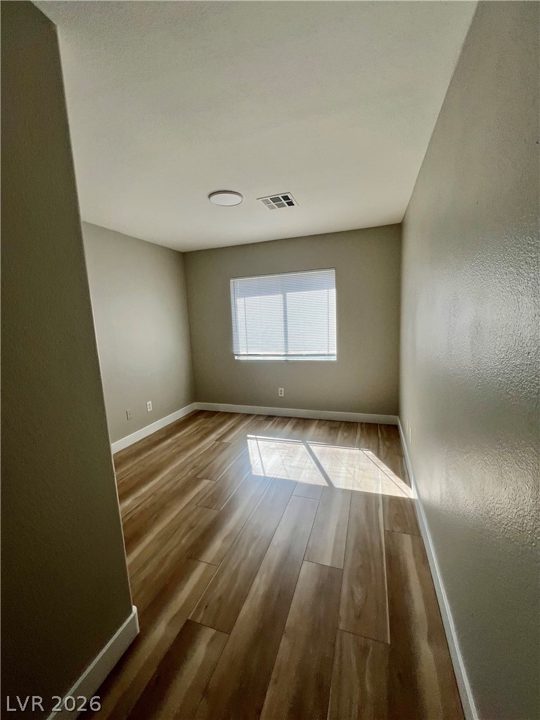 5228 Starter Avenue Las Vegas NV 89156