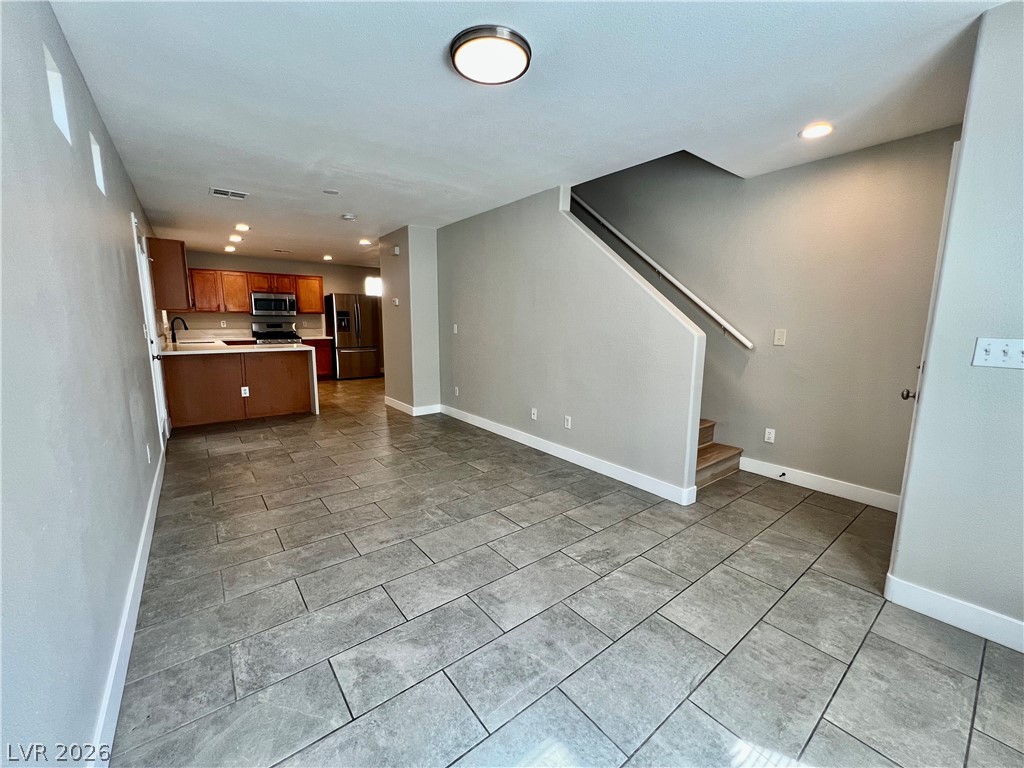 5228 Starter Avenue Las Vegas NV 89156