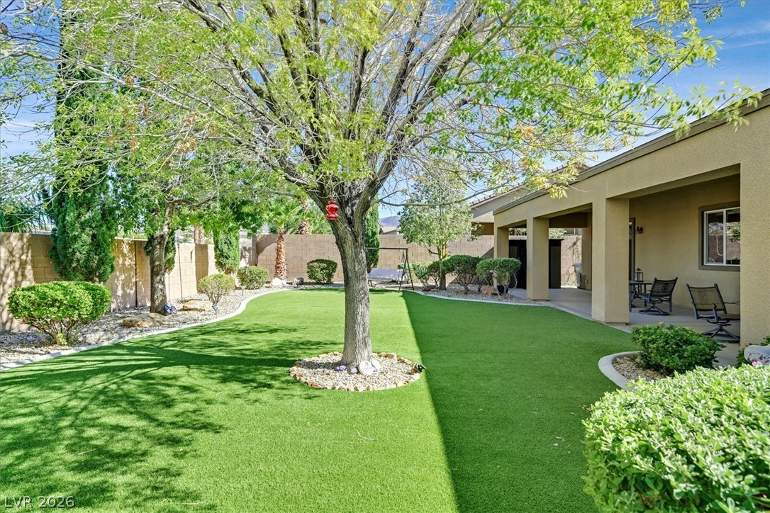2470 Blair Castle Street Henderson NV 89044