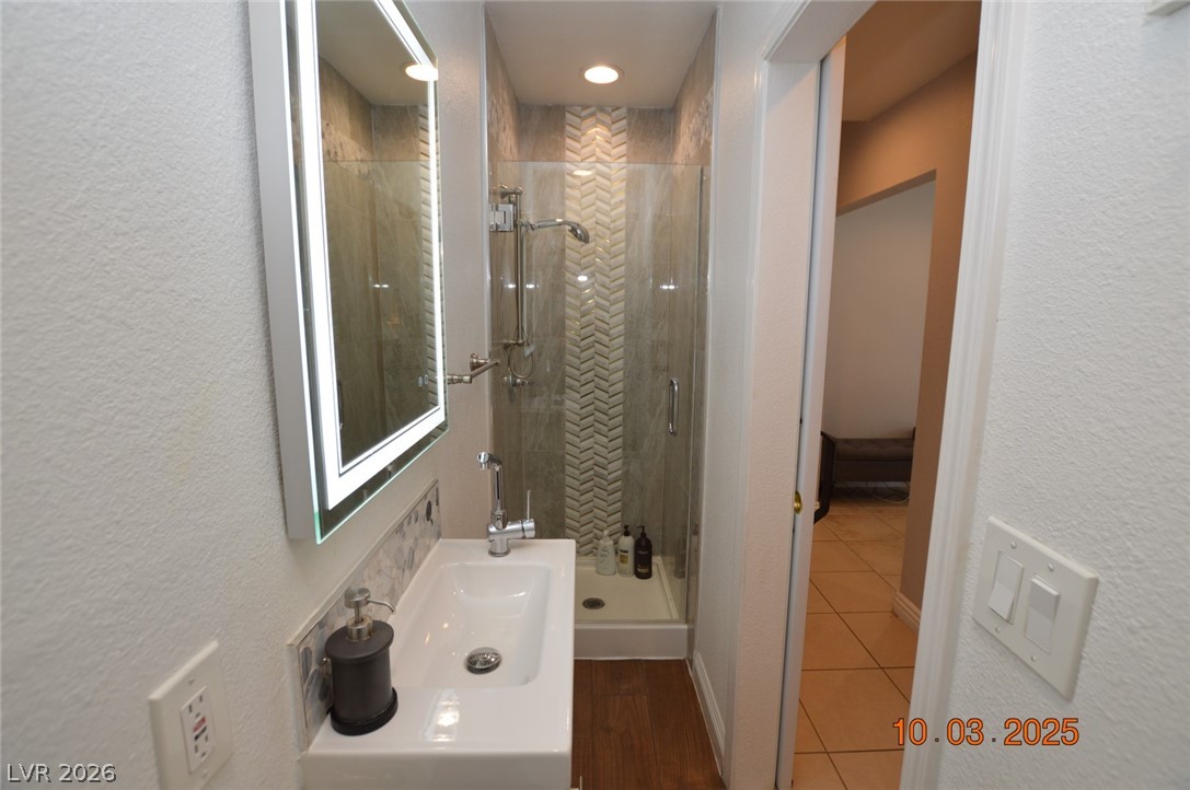 4406 Newhaven Drive Las Vegas NV 89147