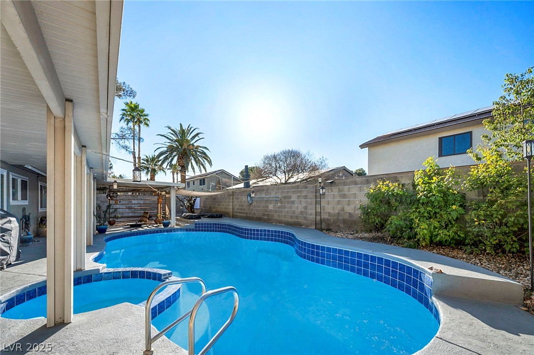 2472 Marlene Way Henderson NV 89014