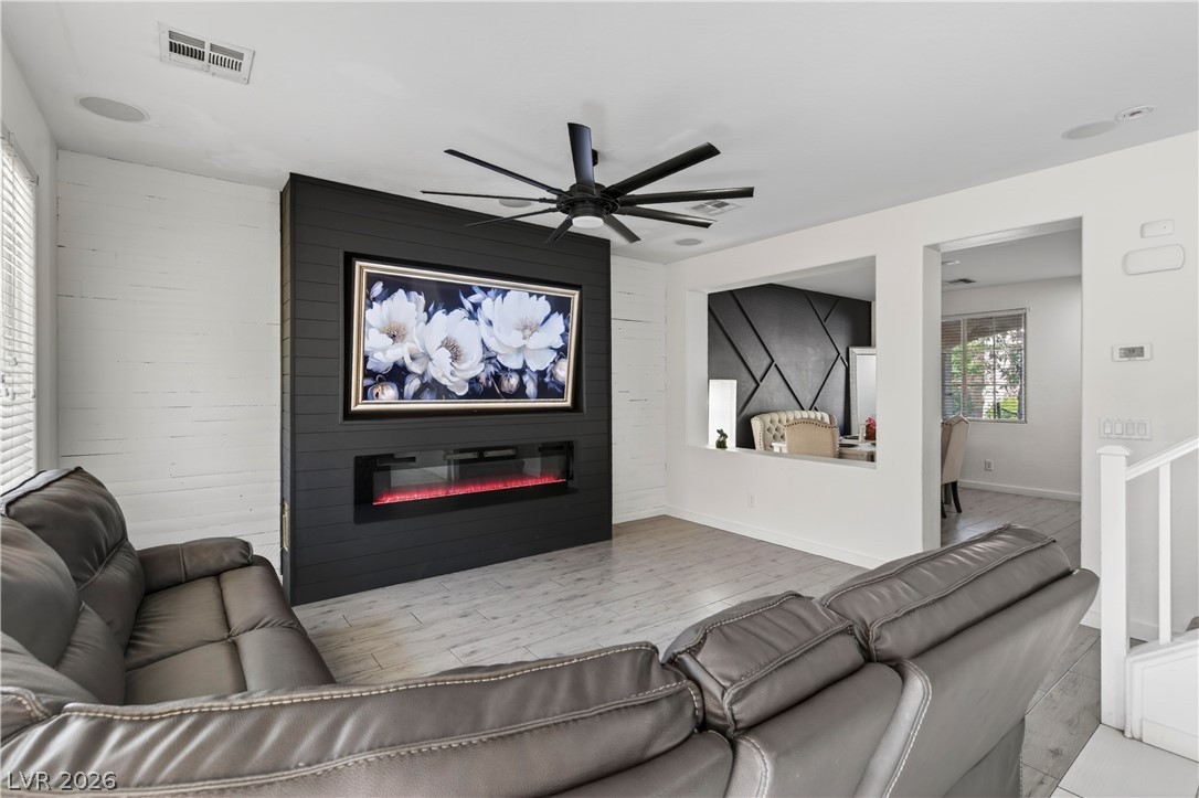 7232 Mulberry Forest Street Las Vegas NV 89166
