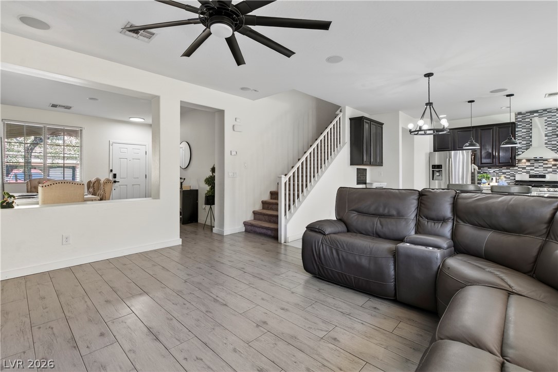 7232 Mulberry Forest Street Las Vegas NV 89166