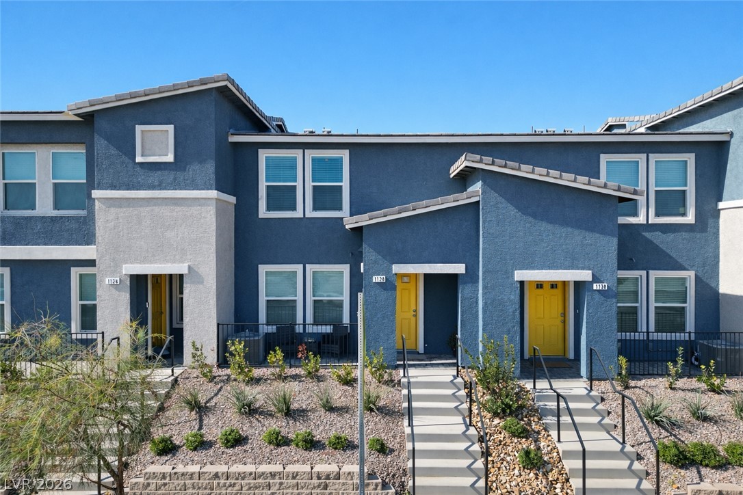 1128 Scarlet Sparrow Street Henderson NV 89011