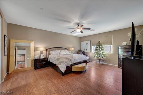 1633 Blue Cliffs Avenue Henderson NV 89014