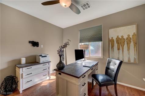 1633 Blue Cliffs Avenue Henderson NV 89014