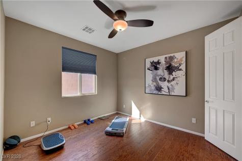 1633 Blue Cliffs Avenue Henderson NV 89014