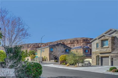 1633 Blue Cliffs Avenue Henderson NV 89014
