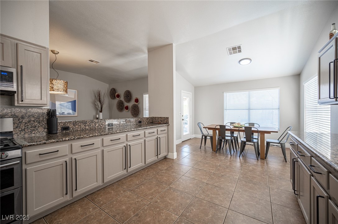 5816 Grand Heritage Street Las Vegas NV 89130