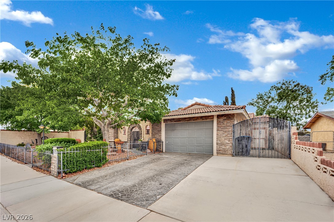 4550 Silver Peak Street Las Vegas NV 89103