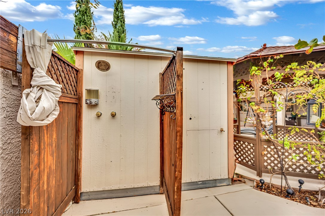 4550 Silver Peak Street Las Vegas NV 89103