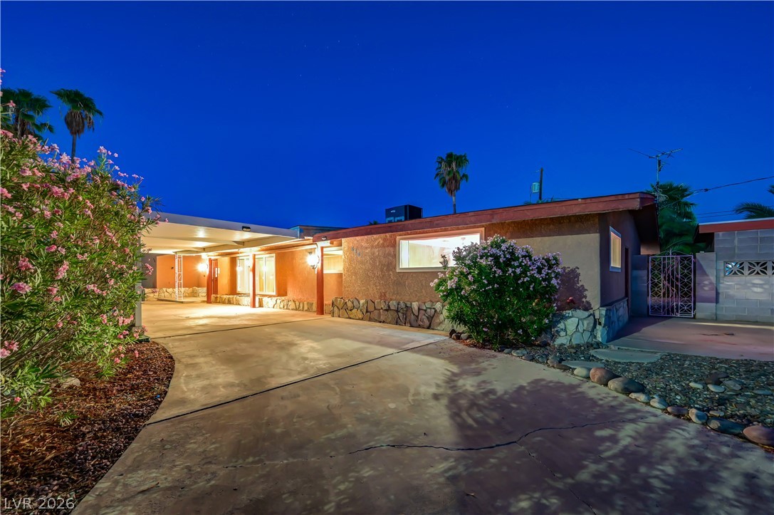 838 Fairview Drive Henderson NV 89015