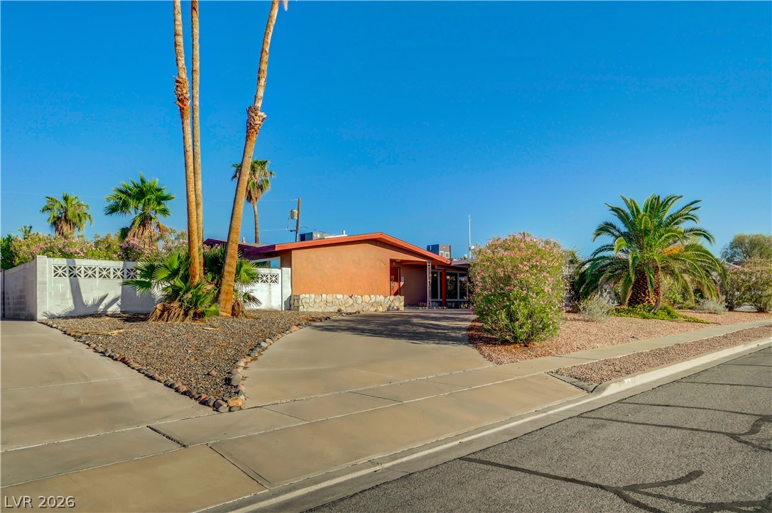 838 Fairview Drive Henderson NV 89015