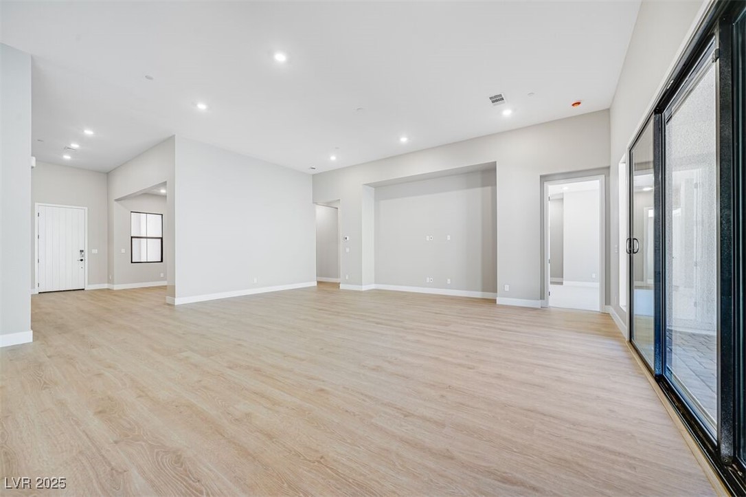 489 Carter House Way Las Vegas NV 89138
