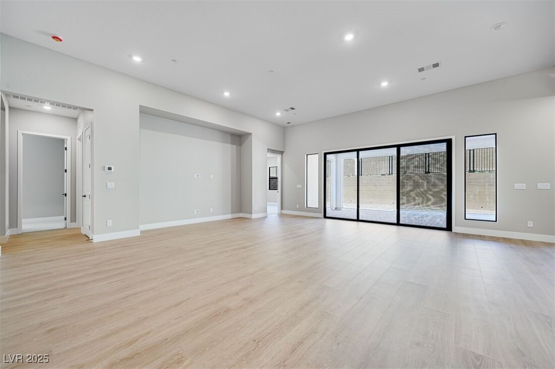 489 Carter House Way Las Vegas NV 89138
