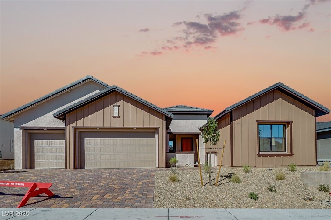 489 Carter House Way Las Vegas NV 89138