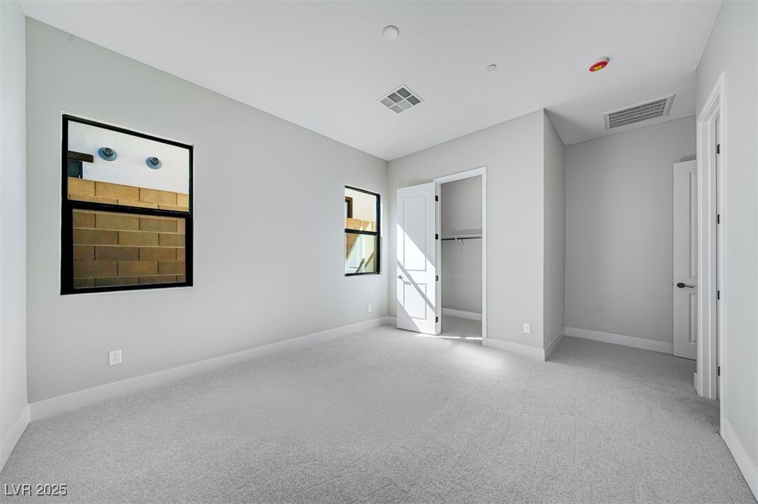 489 Carter House Way Las Vegas NV 89138