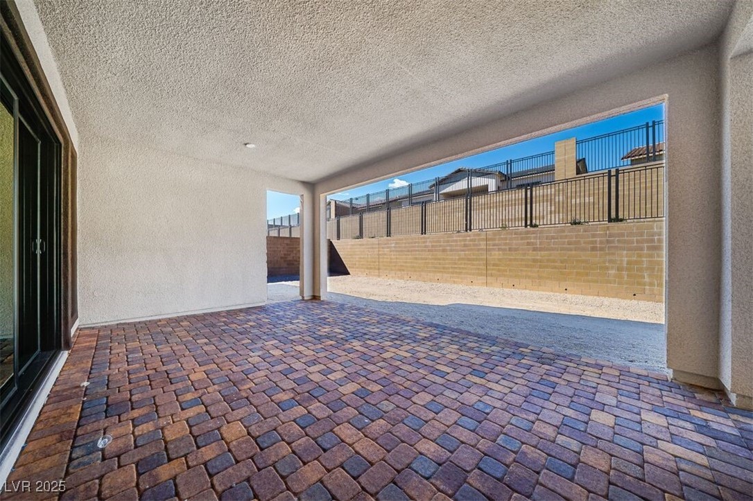 489 Carter House Way Las Vegas NV 89138