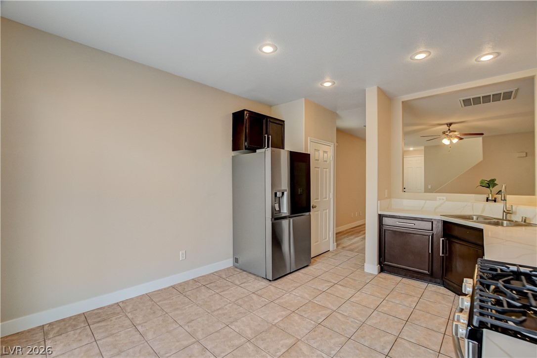 3962 Coyote Ridge Las Vegas NV 89129