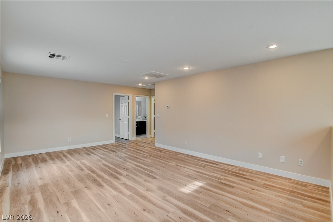 3962 Coyote Ridge Las Vegas NV 89129