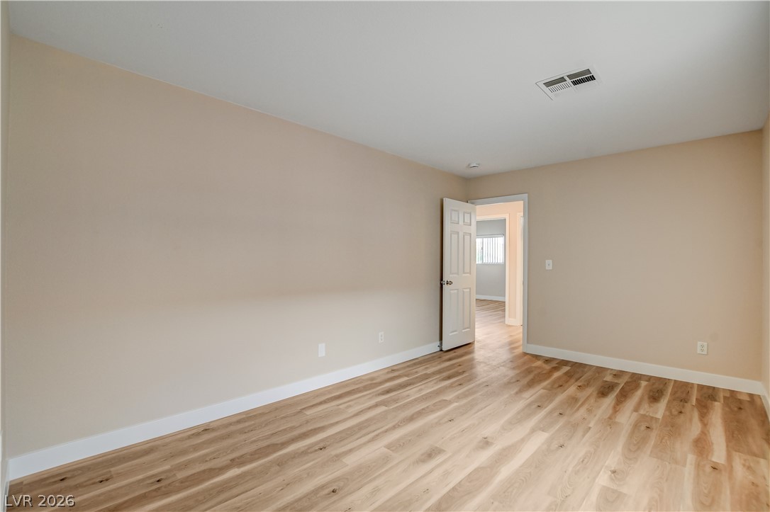 3962 Coyote Ridge Las Vegas NV 89129