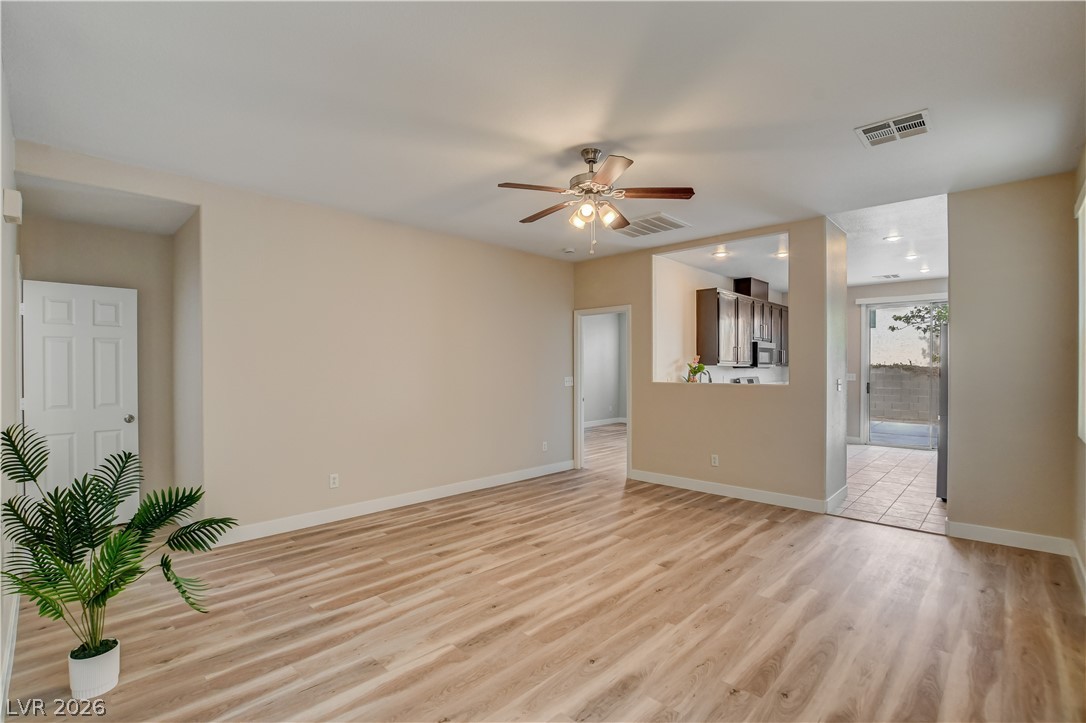 3962 Coyote Ridge Las Vegas NV 89129