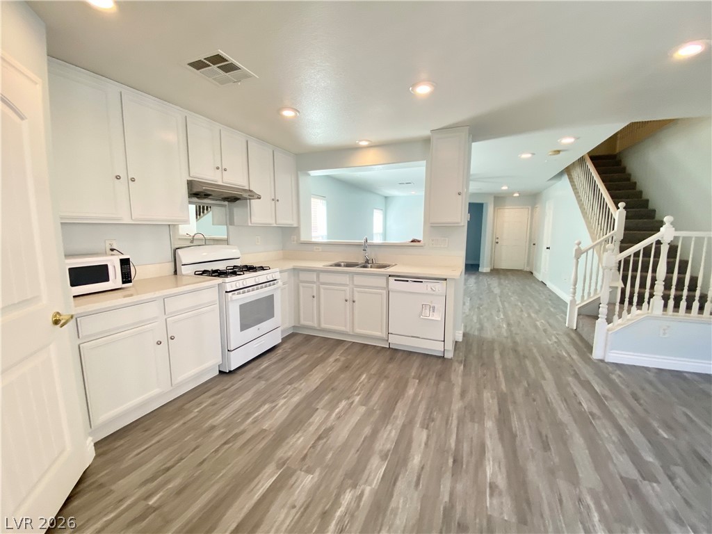 3340 Century Plant Street Las Vegas NV 89117