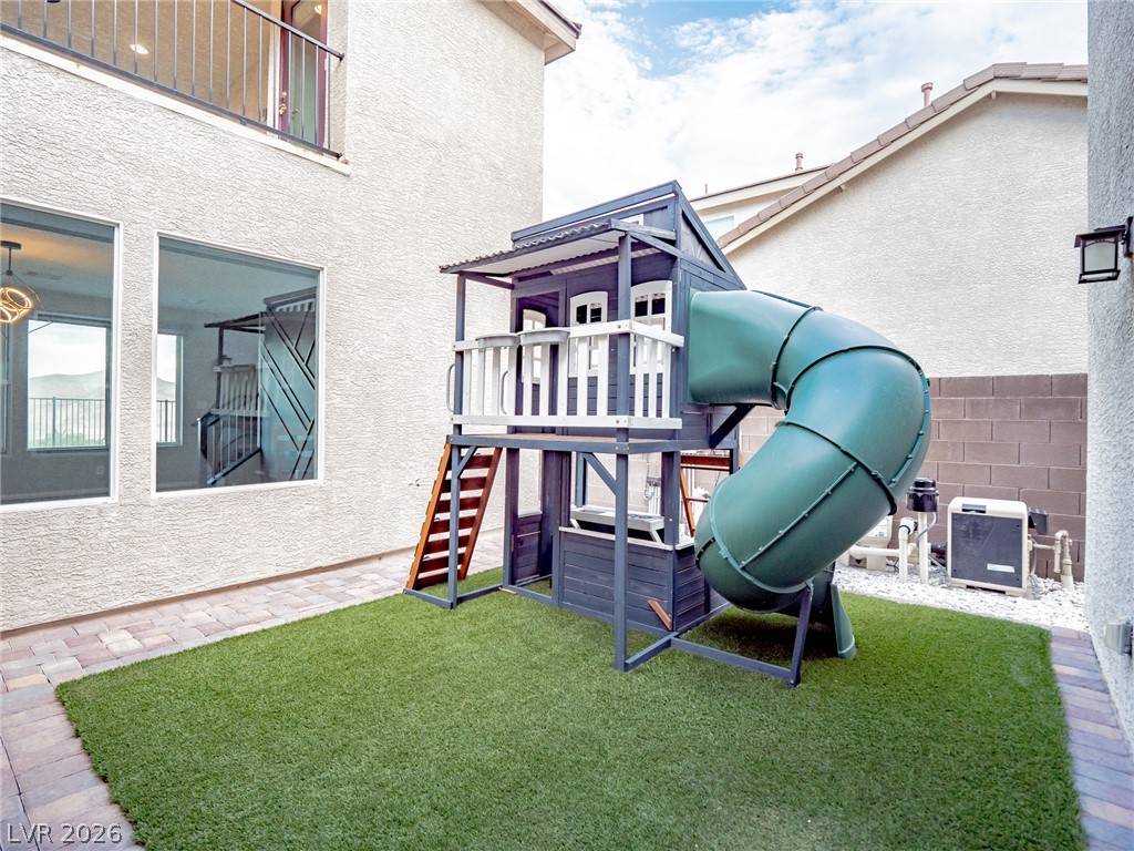 4504 Amazing View Street Las Vegas NV 89129