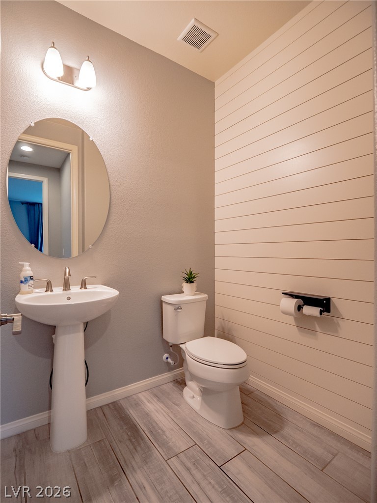 4504 Amazing View Street Las Vegas NV 89129
