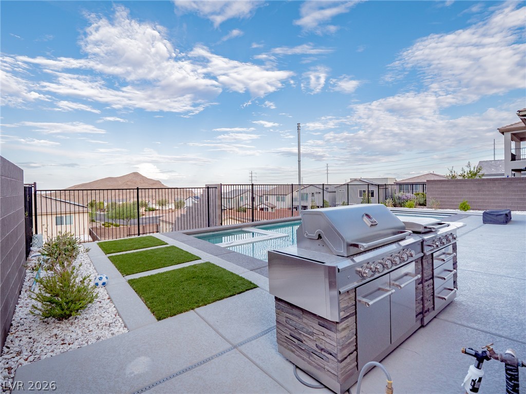 4504 Amazing View Street Las Vegas NV 89129