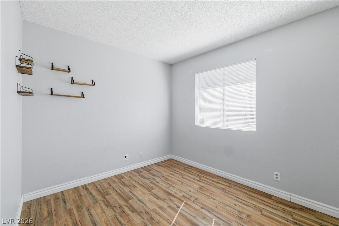 4770 Topaz Street 13 Las Vegas NV 89121