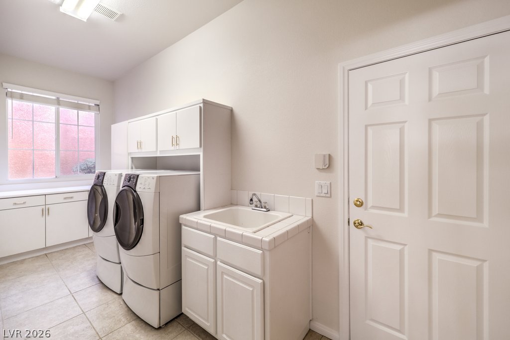 7546 Gossamer Wind Street Las Vegas NV 89139