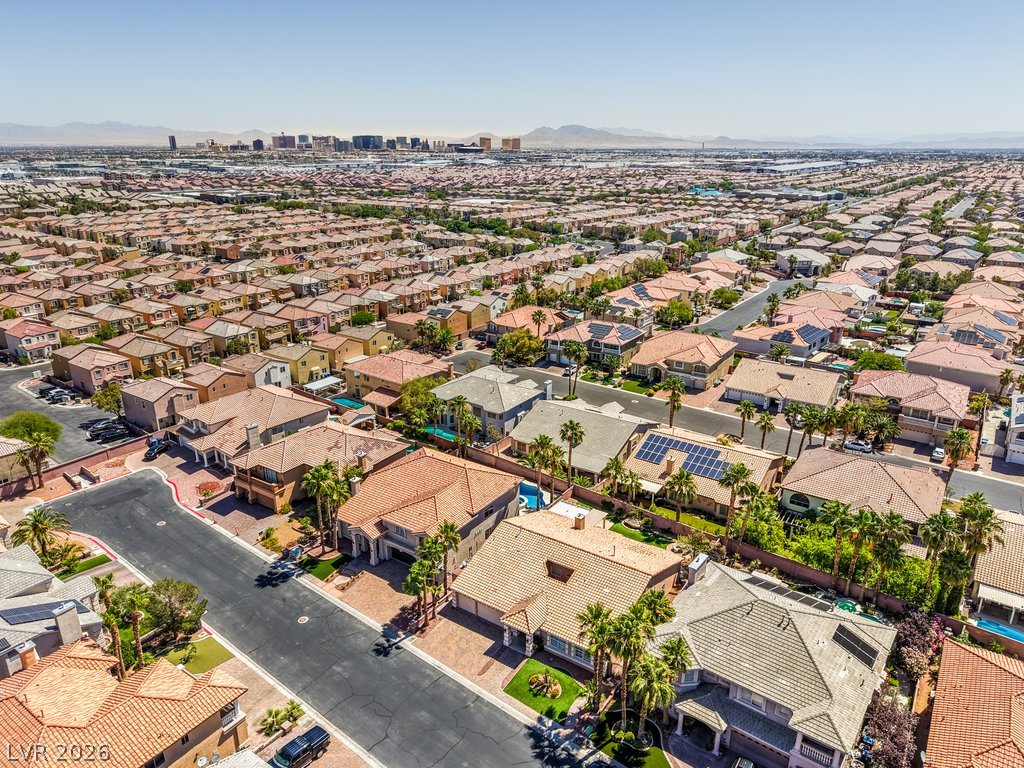 7546 Gossamer Wind Street Las Vegas NV 89139