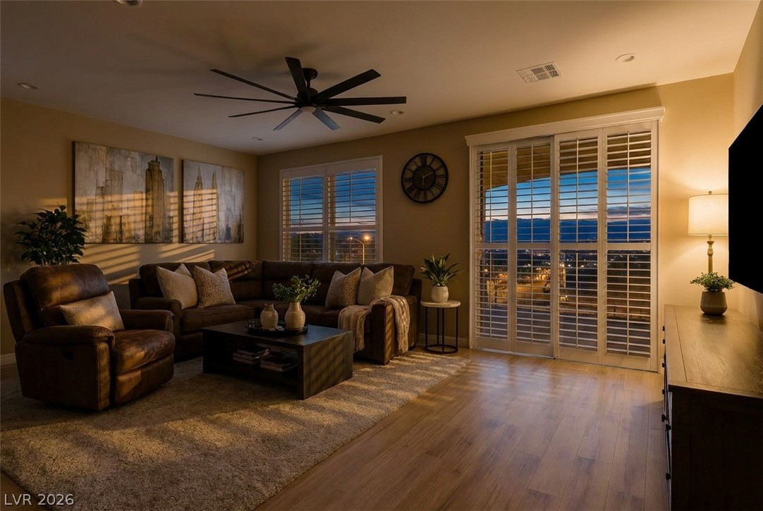 10255 Crimson Currant Street Las Vegas NV 89143