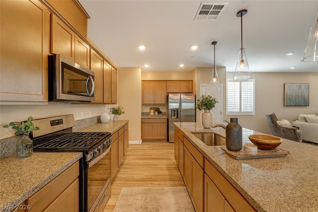 10255 Crimson Currant Street Las Vegas NV 89143