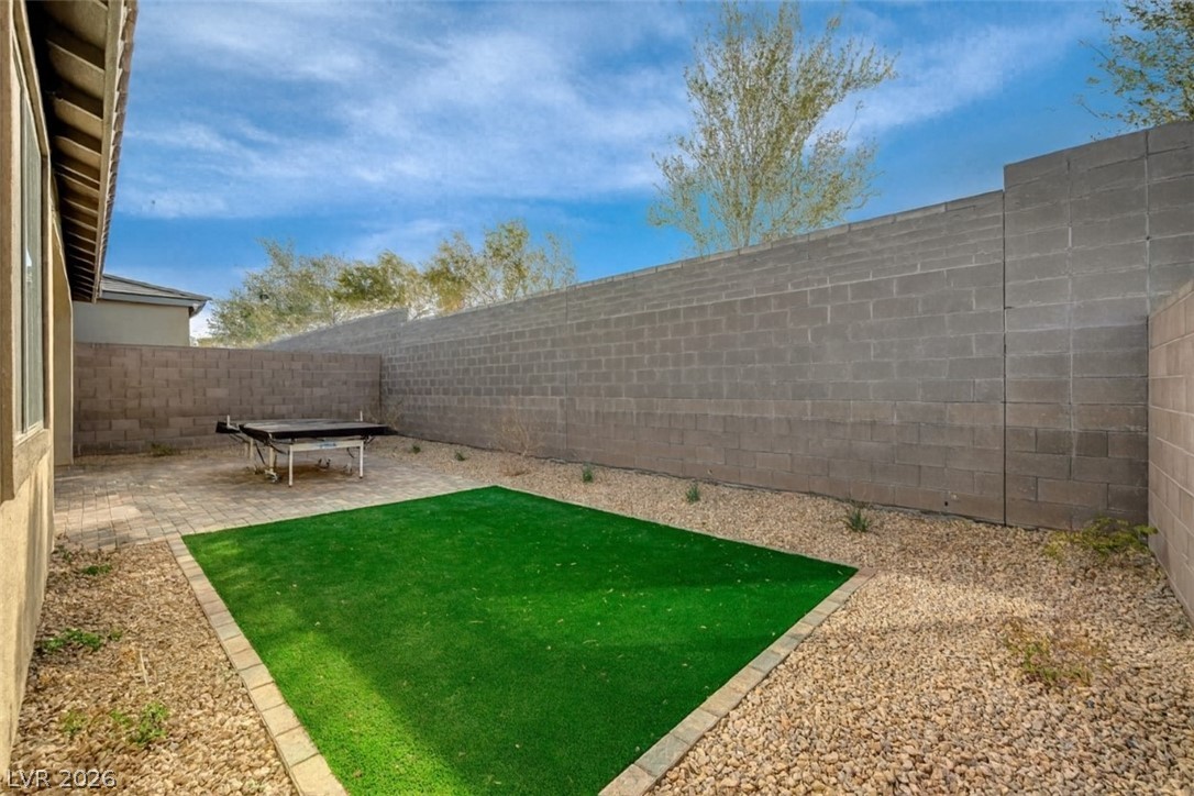 10255 Crimson Currant Street Las Vegas NV 89143