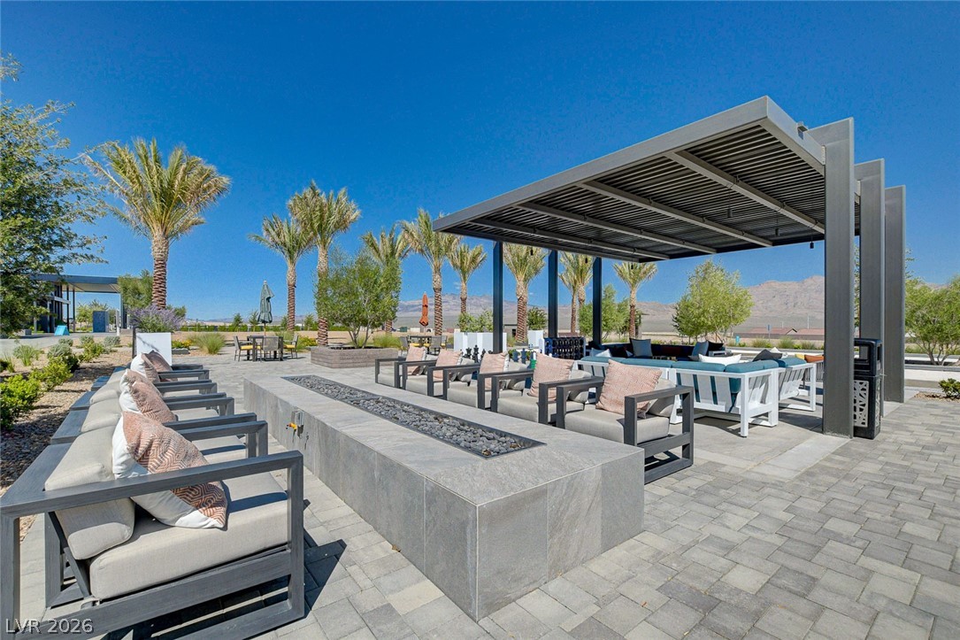 10255 Crimson Currant Street Las Vegas NV 89143