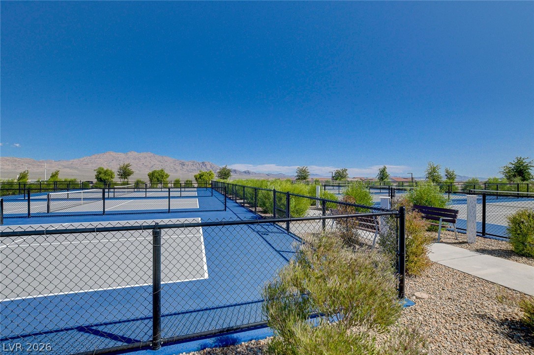10255 Crimson Currant Street Las Vegas NV 89143
