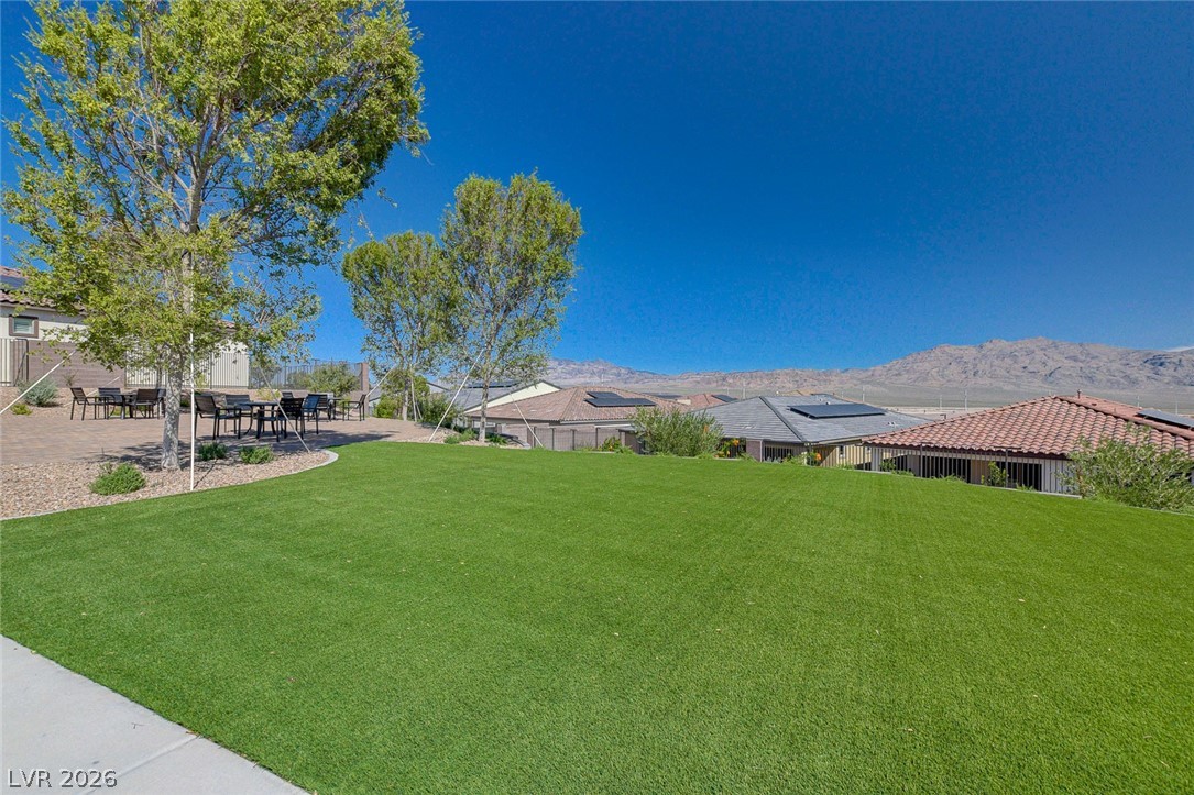 10255 Crimson Currant Street Las Vegas NV 89143