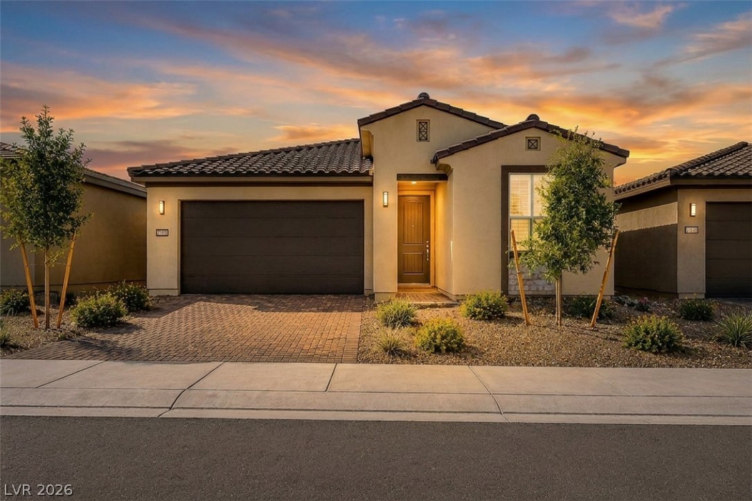 10255 Crimson Currant Street Las Vegas NV 89143