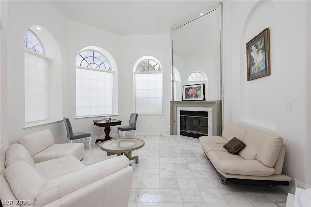 32 Princeville Lane Las Vegas NV 89113