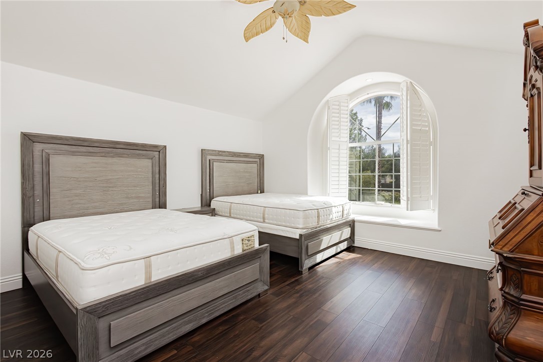 32 Princeville Lane Las Vegas NV 89113