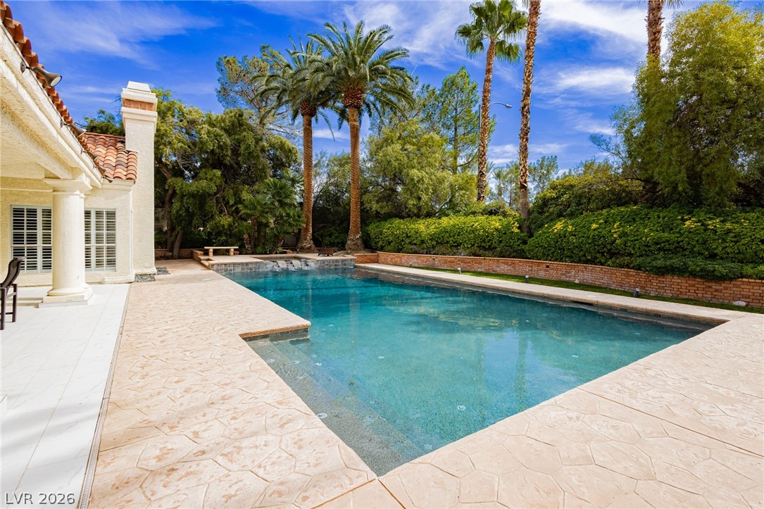 32 Princeville Lane Las Vegas NV 89113