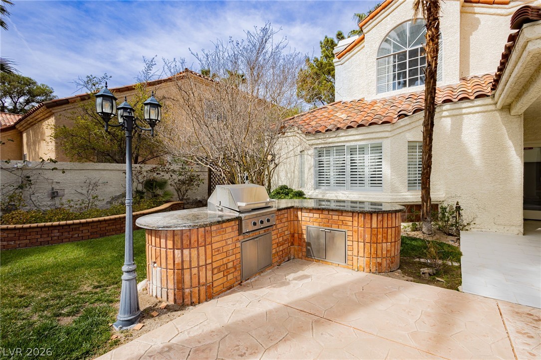32 Princeville Lane Las Vegas NV 89113