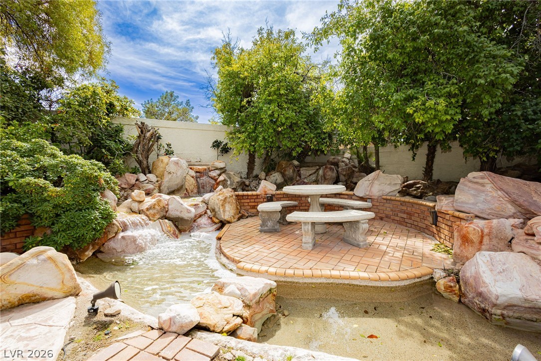 32 Princeville Lane Las Vegas NV 89113