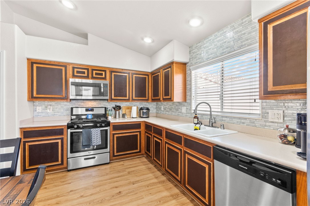 9322 New Utrecht Street Las Vegas NV 89178