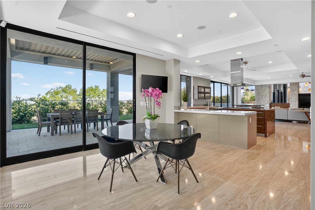 98 Sun Glow Lane Las Vegas NV 89135